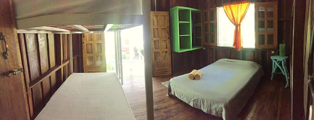 Madre Selva Hostel Puerto Viejo de Talamanca Ngoại thất bức ảnh