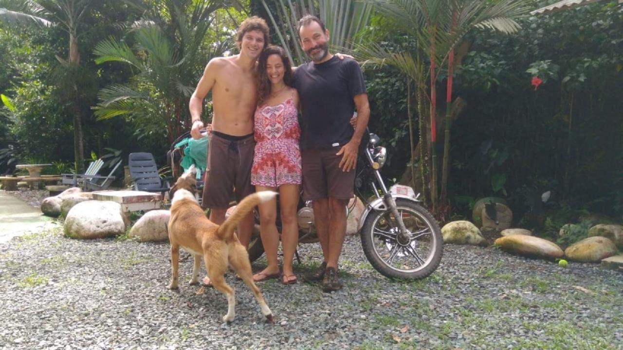 Madre Selva Hostel Puerto Viejo de Talamanca Ngoại thất bức ảnh
